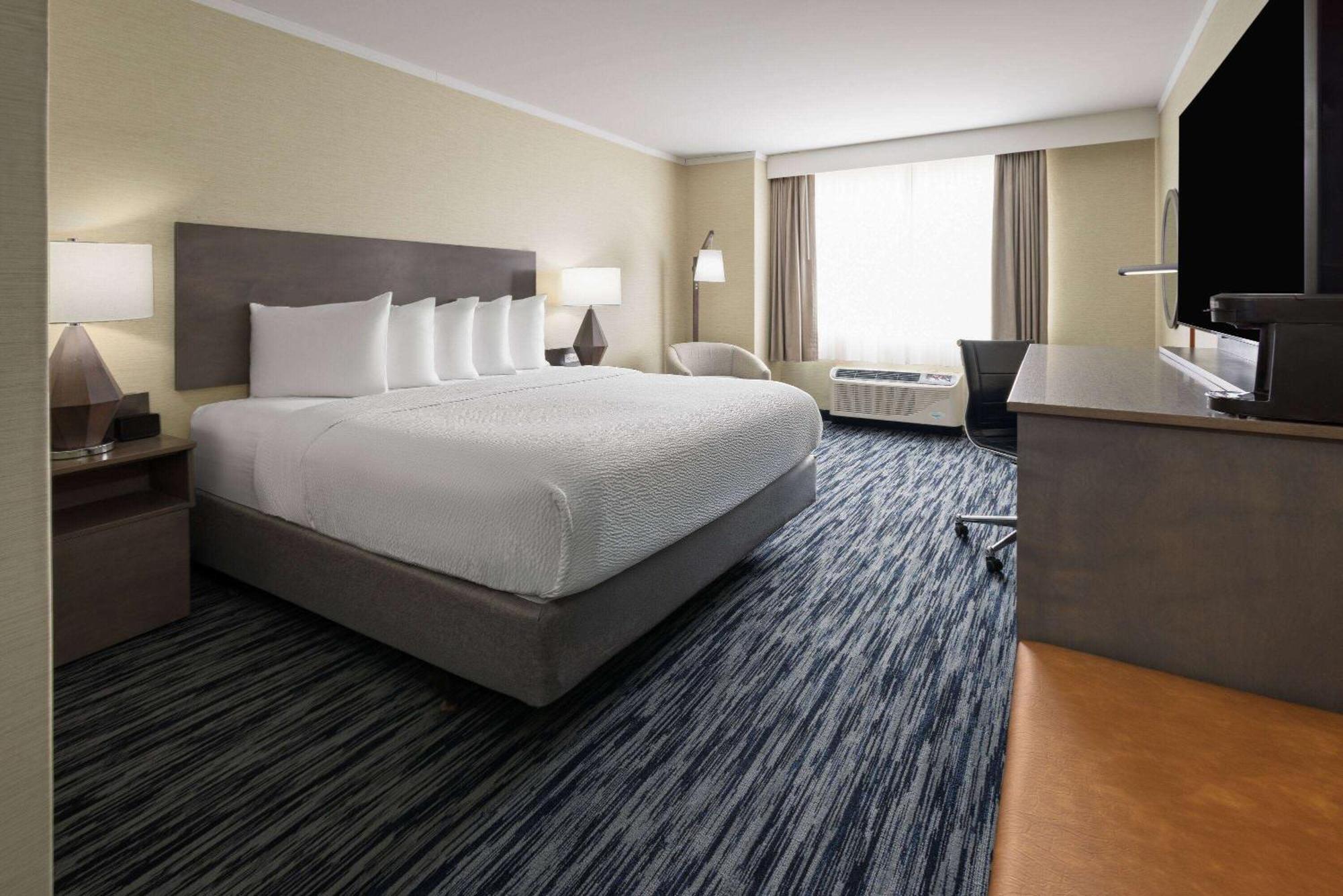 Penn Harris Hotel Harrisburg, Trademark By Wyndham Exterior foto